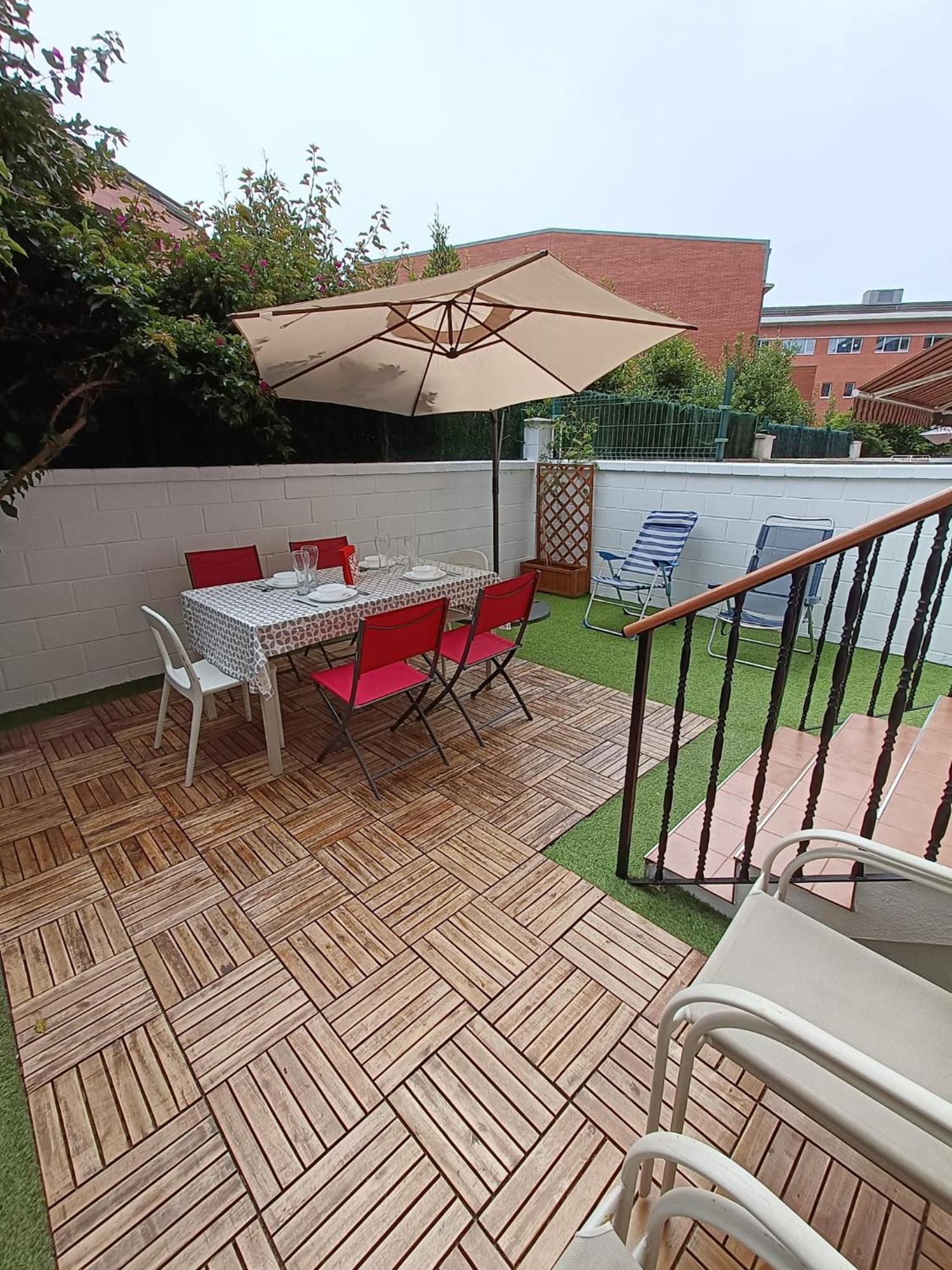 Paraiso Soleado: Piso Con Terraza, Piscina Y Garaje A 5 Min De Playa Castro Urdiales Exteriör bild